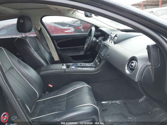 2012 JAGUAR XJ SAJWA2GBXCLV25839 Photo 4