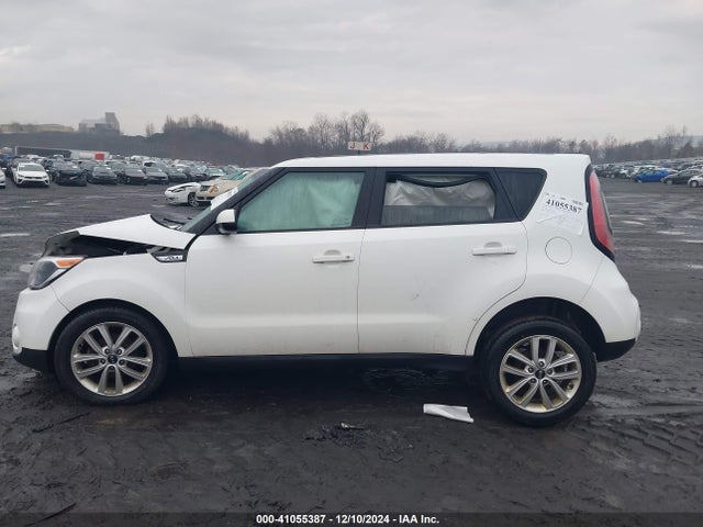 KIA SOUL + 2019 KNDJP3A52K7918306 Image 13