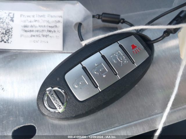 3N1CN8EV8ML895265 Nissan Versa Sv Xtronic Cvt
