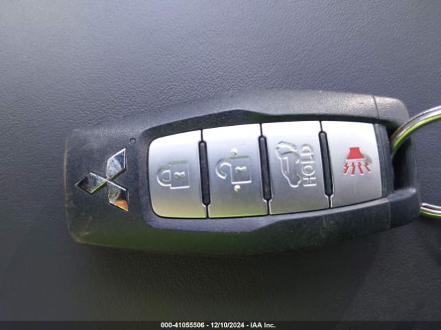 2022 MITSUBISHI OUTLANDER JA4J3VA88NZ080741 Photo 10