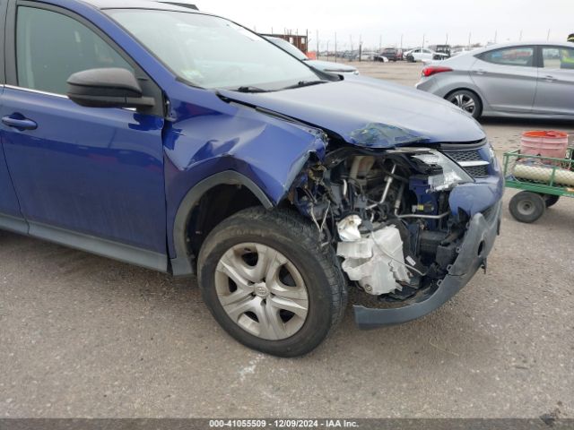 2T3BFREV6EW151654 Toyota RAV4 LE