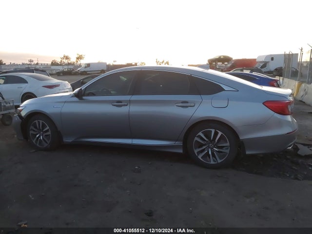 1HGCV3F14KA003921 Honda lfb2
