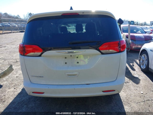 2C4RC1AG3MR517336 Chrysler Voyager L
