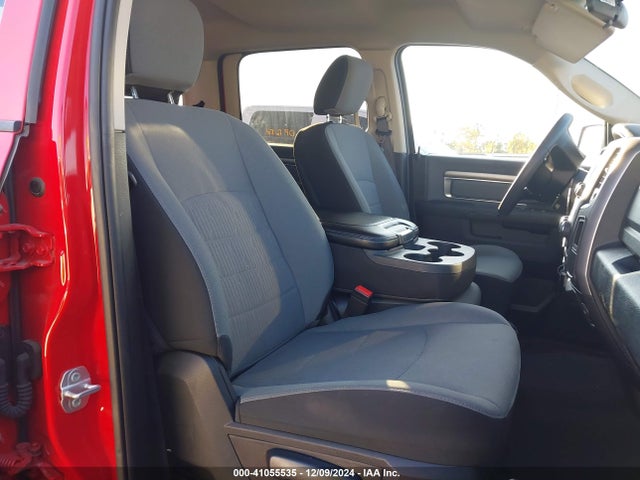 1C6RR6LG4NS169692 RAM 1500 Classic Slt  4x2 5'7 Box