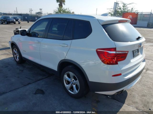 2011 BMW X3 5UXWX5C53BL706079 Photo 2