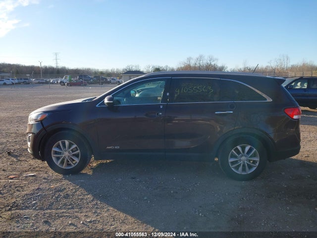5XYPGDA52HG324164 KIA Sorento 3.3l Lx