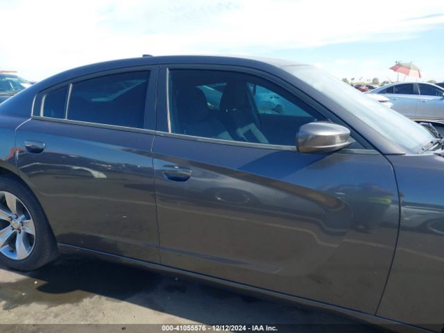2C3CDXHG5JH313428 Dodge Charger Sxt Plus Rwd