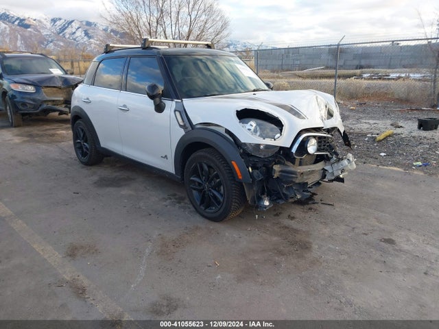 2013 MINI COUNTRYMAN WMWZC5C5XDWP33739 Photo 0