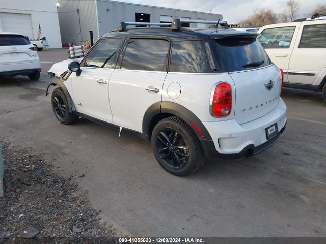 2013 MINI COUNTRYMAN WMWZC5C5XDWP33739 Photo 2