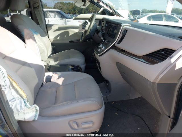 5TDDK3DC0FS097403 Toyota Sienna Xle/limited