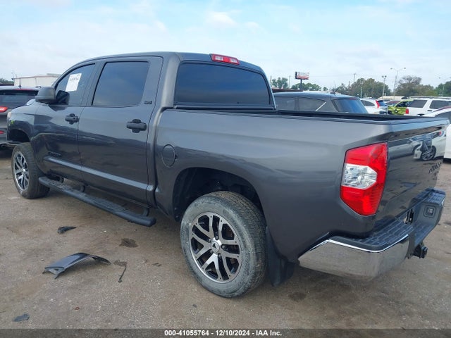 5TFEM5F18JX127742 Toyota Tundra Sr5 4.6l V8