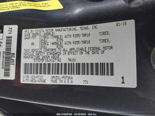 5TFEM5F18JX127742 Toyota Tundra Sr5 4.6l V8