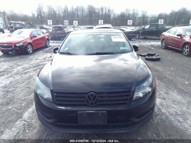 1VWAT7A38FC073585 Volkswagen Passat 1.8t S