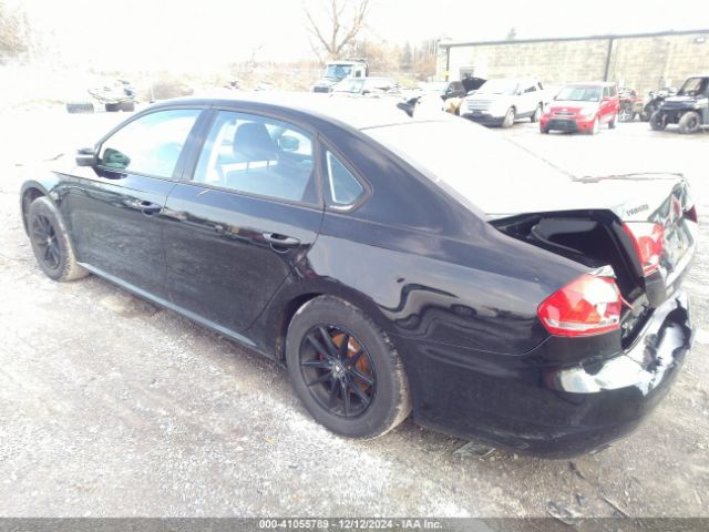 1VWAT7A38FC073585 Volkswagen Passat 1.8t S