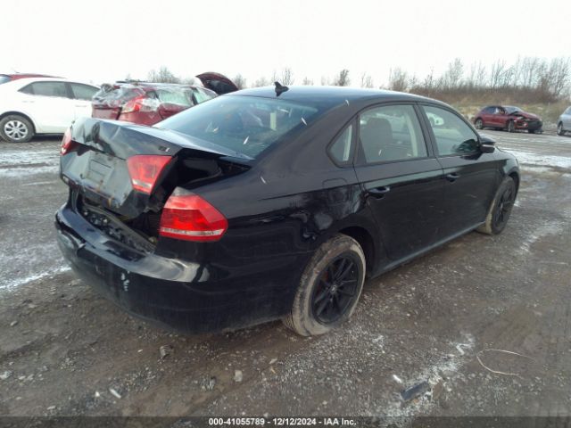1VWAT7A38FC073585 Volkswagen Passat 1.8t S