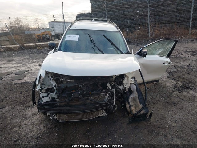 5N1AT2MV0JC806428 Nissan 2018