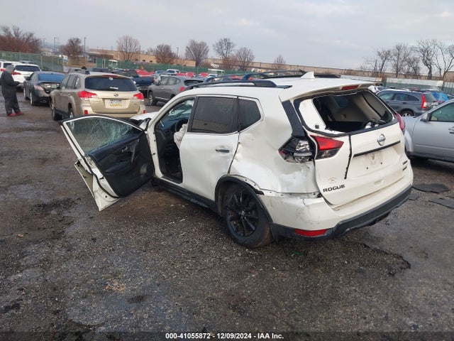 5N1AT2MV0JC806428 Nissan 2018