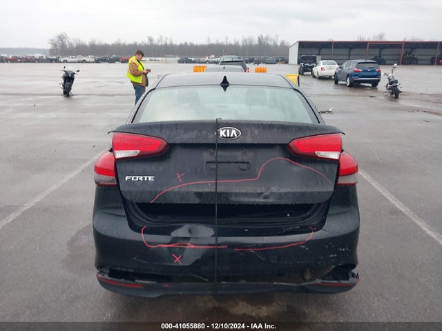 KIA FORTE LX 2017 3KPFK4A71HE047550 Image 16