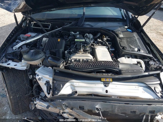 55SWF4JB8JU276153 Mercedes-Benz C 300