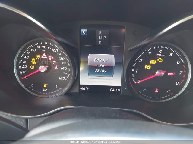 55SWF4JB8JU276153 Mercedes-Benz C 300