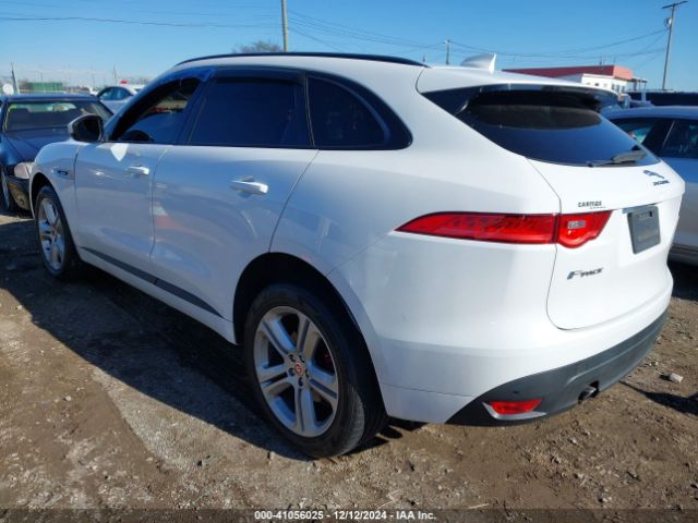 2019 JAGUAR F-PACE SADCL2FX2KA392145 Photo 2