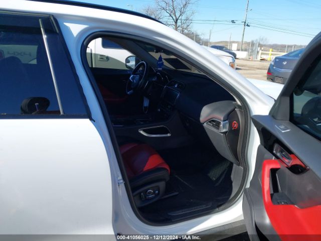 2019 JAGUAR F-PACE SADCL2FX2KA392145 Photo 4