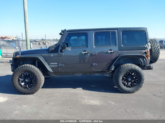 1C4BJWDG7HL516947 Jeep Wrangler Unlimited Sport 4x4