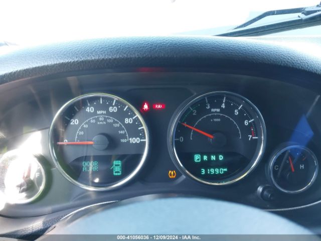 1C4BJWDG7HL516947 Jeep Wrangler Unlimited Sport 4x4