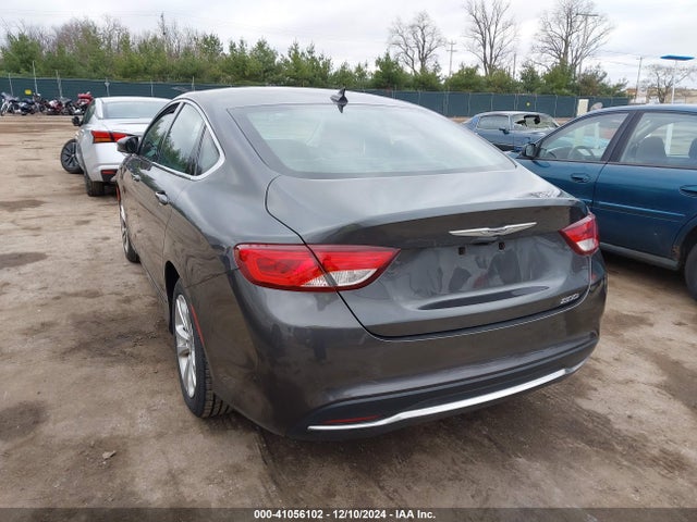 Chrysler 200 Limited 2015 1C3CCCABXFN652873 Image 3