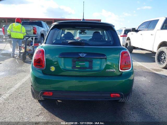 Mini Se Hardtop Cooper 2022 WMW13DJ02N2R94371 Image 16