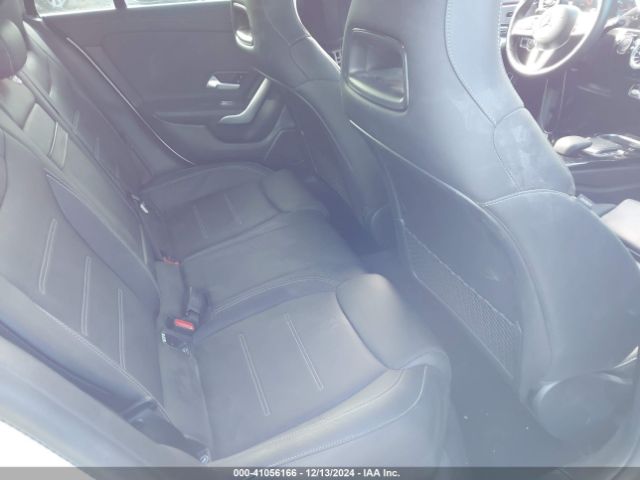 W1K5J4HB2NN317049 Mercedes-Benz Cla 250 Coupe 4matic