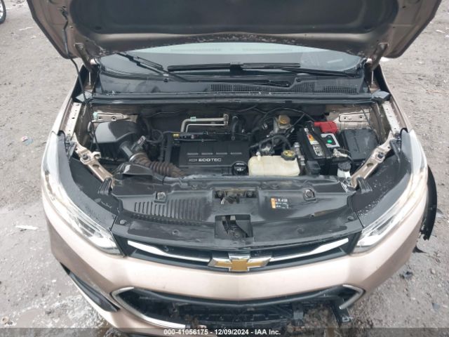 3GNCJKSB9JL259666 Chevrolet TRAX LS