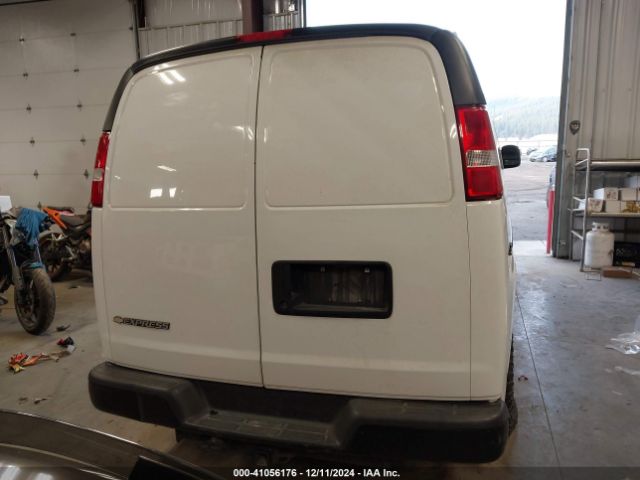1GCWGAFF8H1209855 Chevrolet Express 2500 Work Van