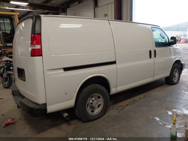 1GCWGAFF8H1209855 Chevrolet Express 2500 Work Van