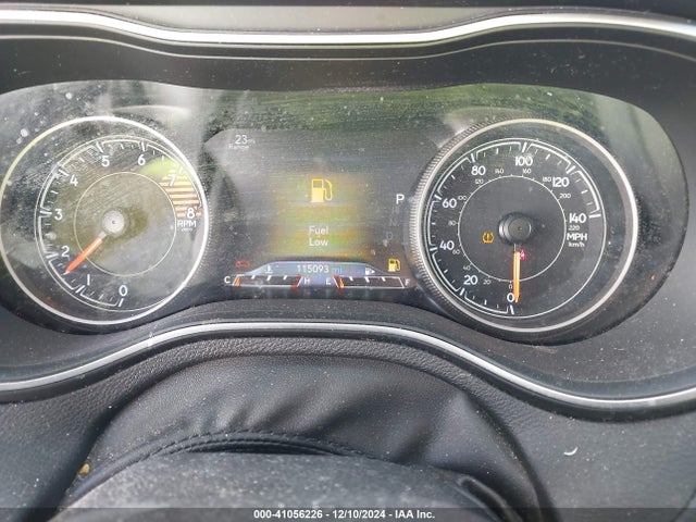 1C4PJMDX1KD156795 Jeep Cherokee Limited 4x4