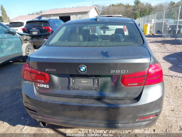 WBA8A3C56JA505493 BMW 320i Xdrive