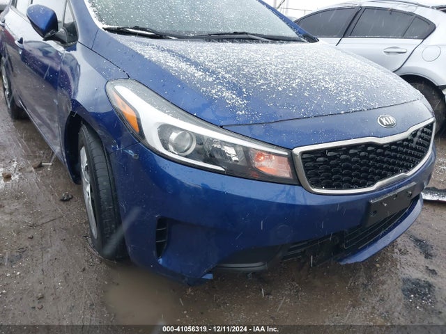 KIA FORTE LX 2017 3KPFK4A75HE036728 Image 6