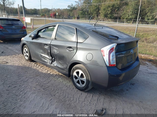 Toyota Prius Two 2015 JTDKN3DU2F0452386 Image 3