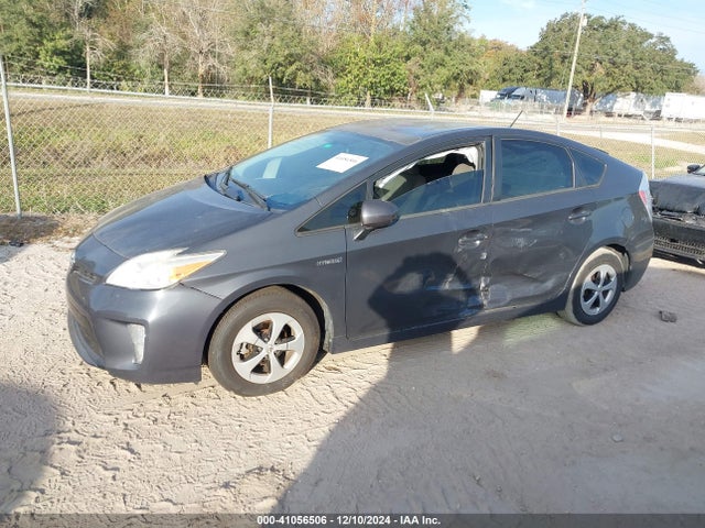 Toyota Prius Two 2015 JTDKN3DU2F0452386 Image 6