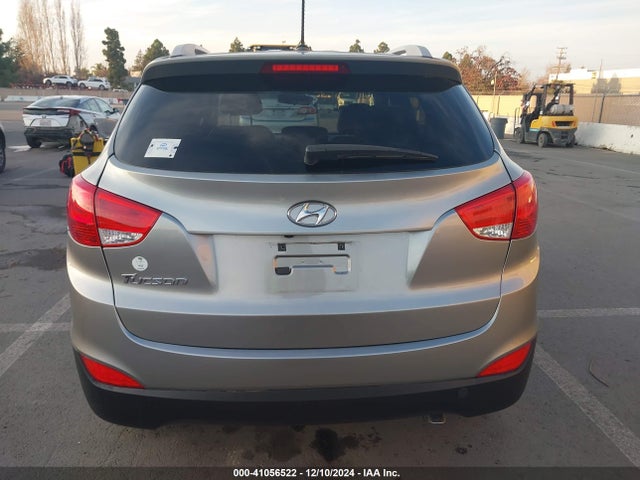Hyundai TUCSON SE 2014 KM8JU3AG4EU837688 Image 16