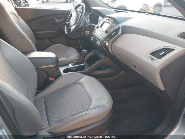 Hyundai TUCSON SE 2014 KM8JU3AG4EU837688 Image 5