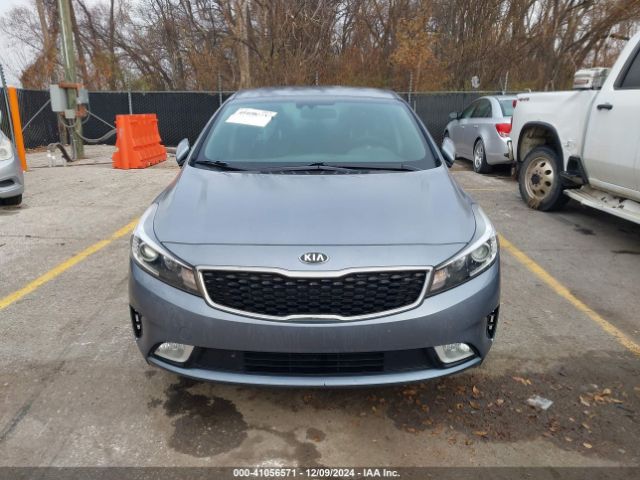3KPFL4A78HE130745 KIA FORTE S