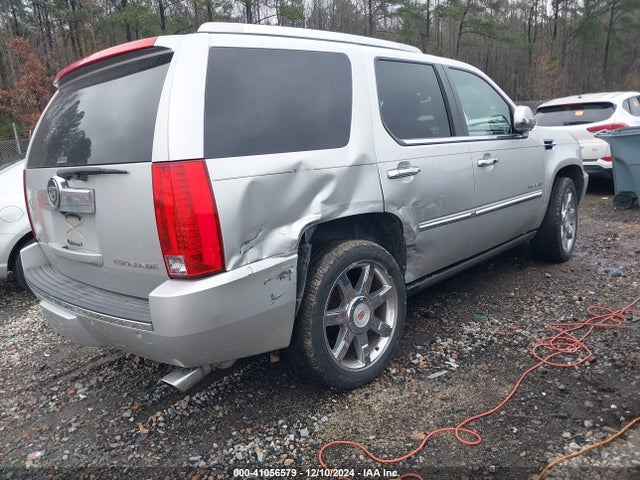2011 CADILLAC ESCALADE 1GYS4CEF5BR277389 Photo 3