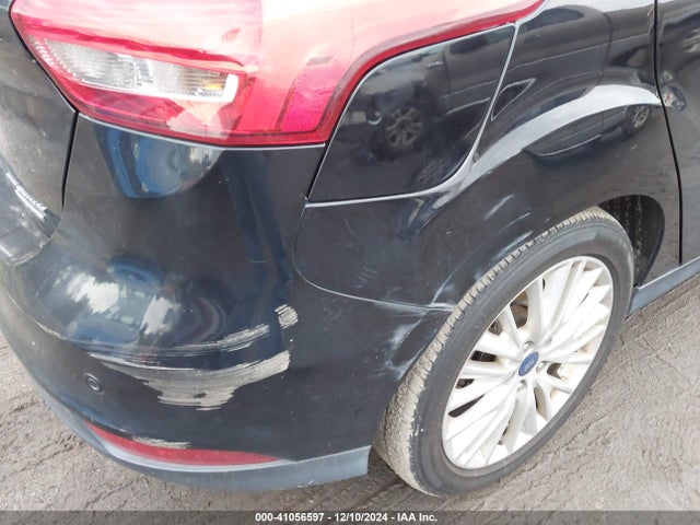 Ford Focus Titanium 2016 1FADP3N2XGL372484 Image 17