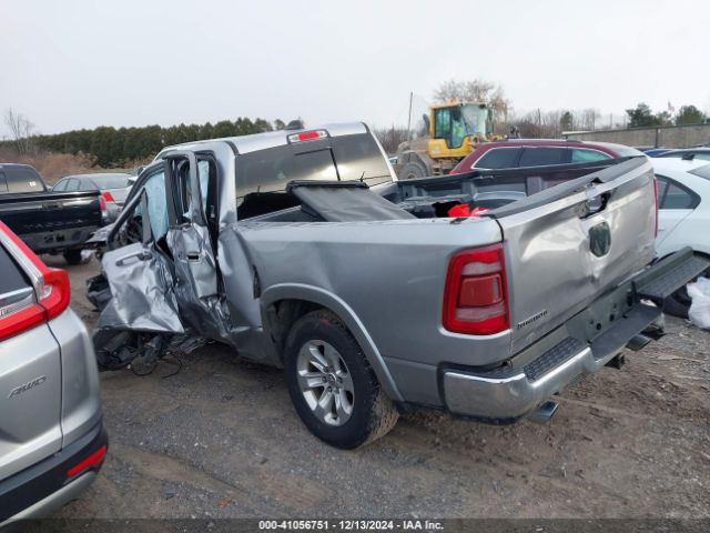 1C6SRFDT9KN748443 RAM 1500 Laramie  4x4 6'4 Box