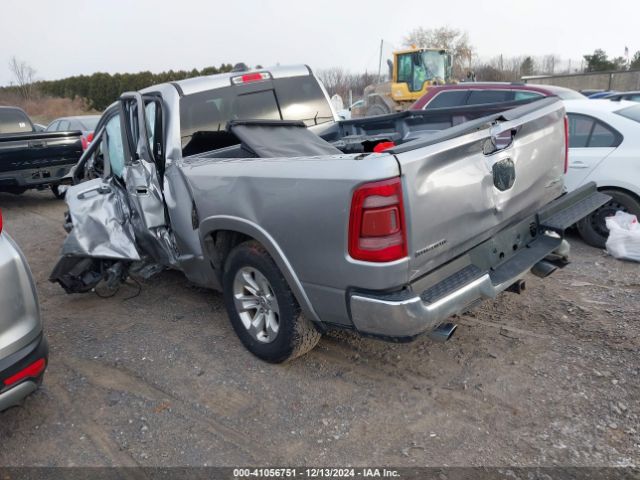 1C6SRFDT9KN748443 RAM 1500 Laramie  4x4 6'4 Box
