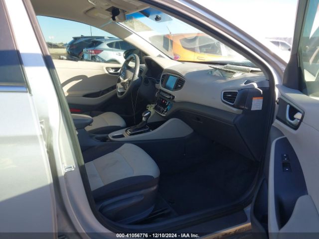 KMHC75LC7HU057842 Hyundai Ioniq Hybrid Sel