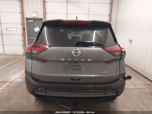 5N1AT3AB1MC830757 Nissan Rogue S Intelligent Awd