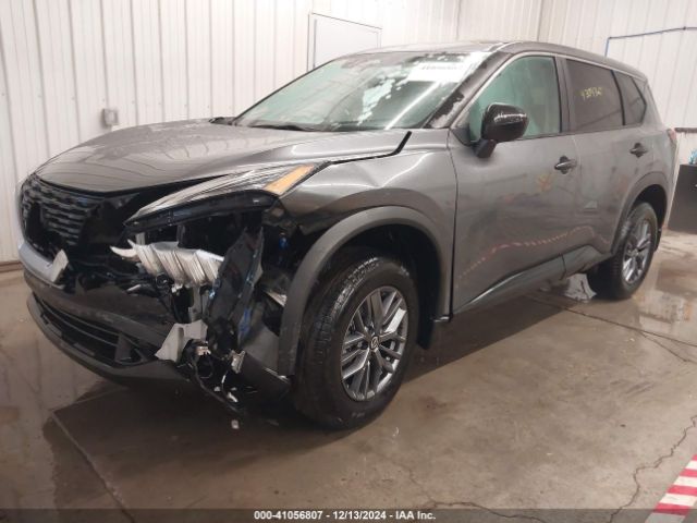 5N1AT3AB1MC830757 Nissan Rogue S Intelligent Awd
