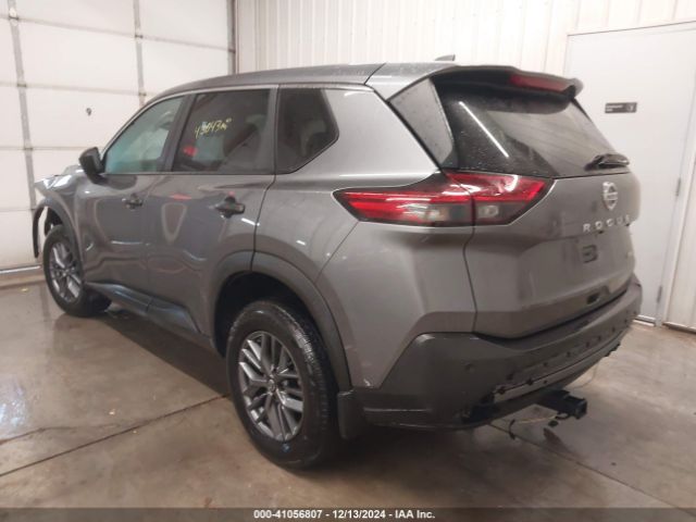 5N1AT3AB1MC830757 Nissan Rogue S Intelligent Awd